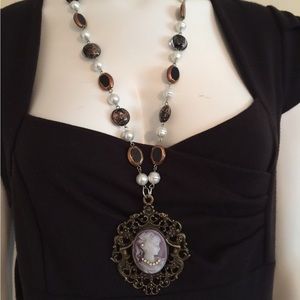 Mourano necklace with cameo (NEW)